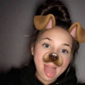 Meet your Posher, Juliana